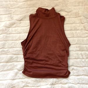 Lululemon turtleneck tank top